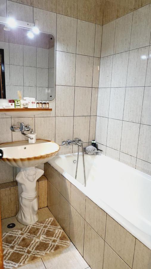 Two Bedroom Aparthotel With Garden View Bucureşti Eksteriør bilde
